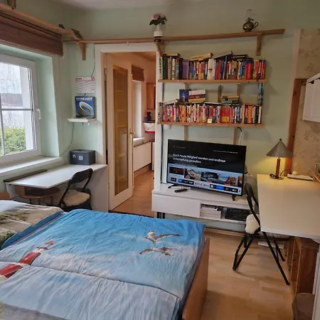 Und Dachgeschosswohnung Im Haus Am Von Berlin Zeuthen
