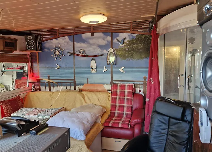 2-etagen-wohnung Im Haus Am Von Berlin زيوثين